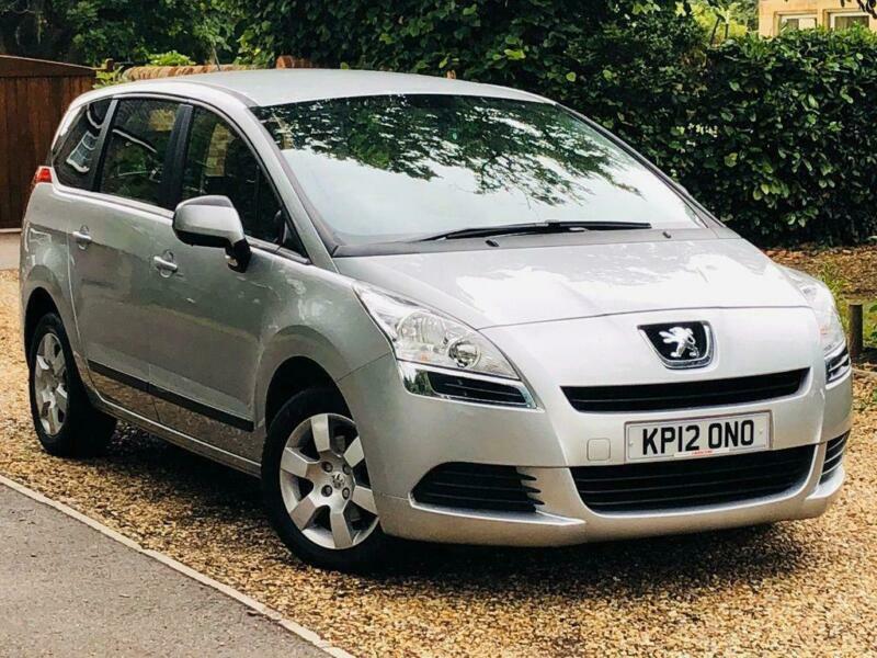 Peugeot 5008 2012