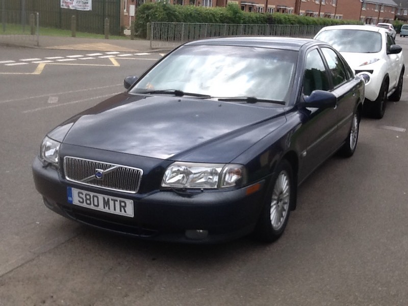 Volvo v80 универсал