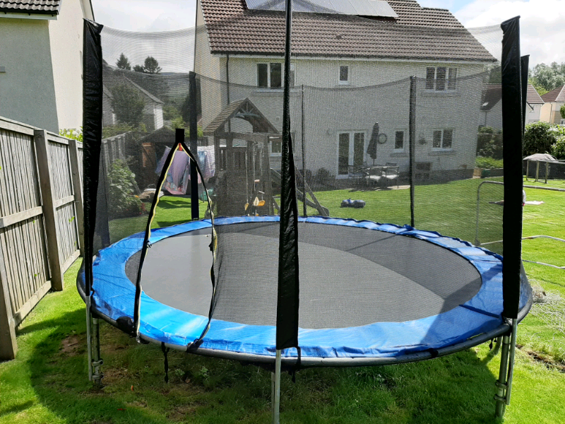 12ft 8 pole trampoline net in Auchterarder, Perth and Kinross Gumtree