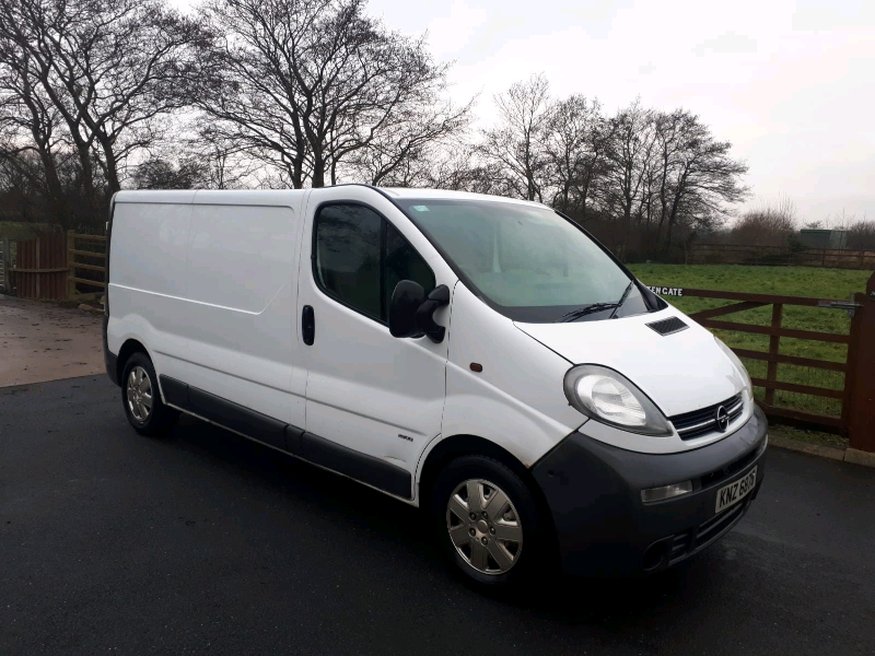 Opel vivaro 2004