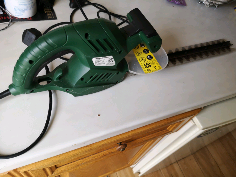 B&Q Hedge Trimmer 450W 450mm length in Bournemouth, Dorset Gumtree