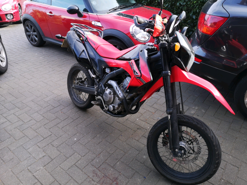 Honda crf 250 m