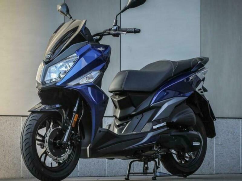 SYM JET 14 125cc AC Twist & Go Learner Legal Large Maxi Scooter | in