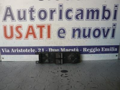 Pulsantiera alzavetri FORD FIESTA F1ET14A132EB