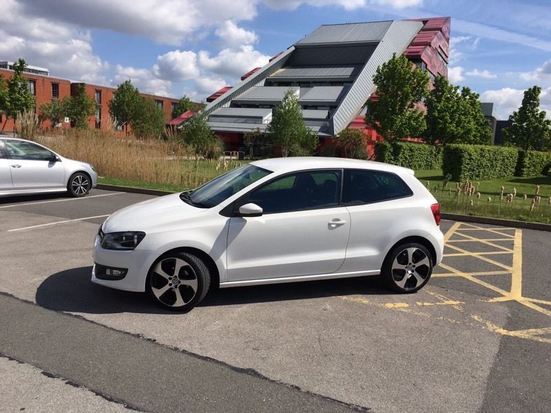 Volkswagen polo white