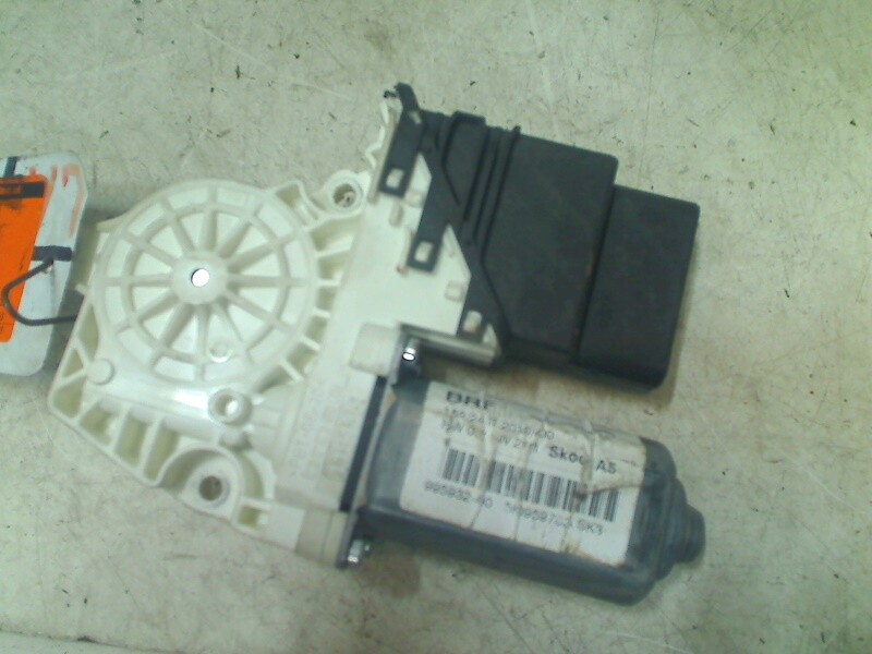 Moteur Leve Vitre Electrique ArriÃRe Gauche Octavia Combi (1z5) 2011 5k0959703a