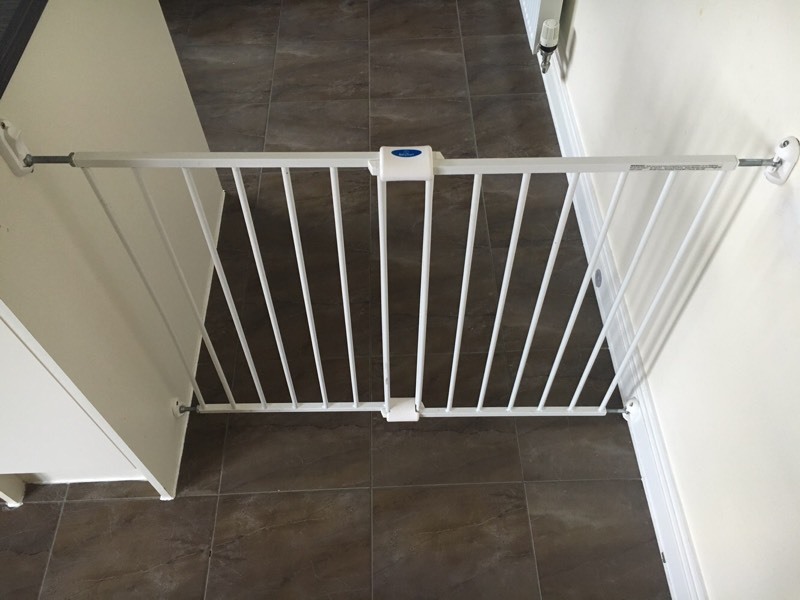 BabyStart Extending Metal Wall Fix no trip baby gate / Safety Gate