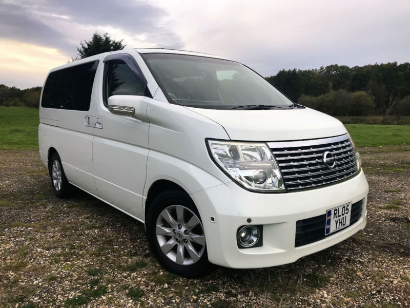 Nissan elgrand 3