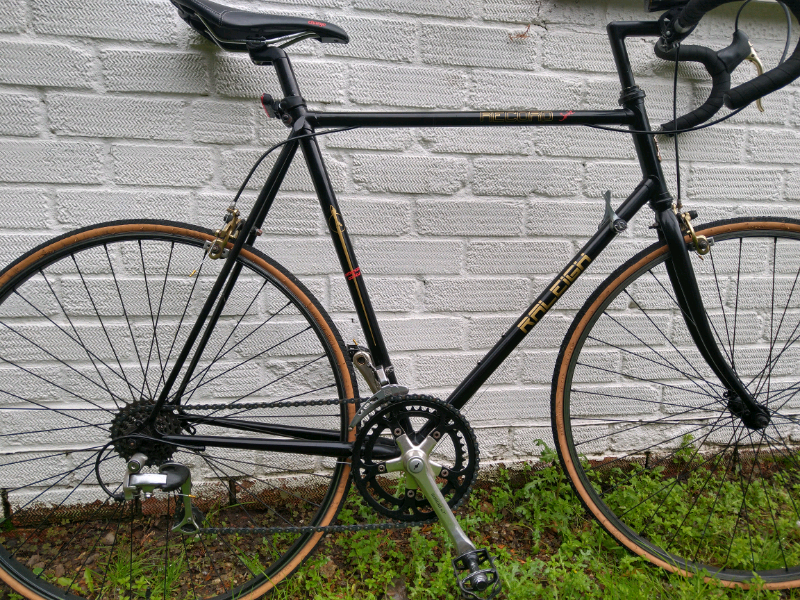 raleigh record road bike