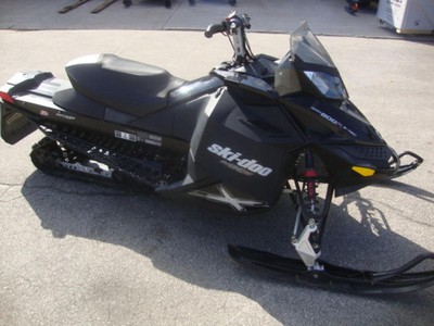 2011 Ski-Doo MX Z X 800R E-TEC