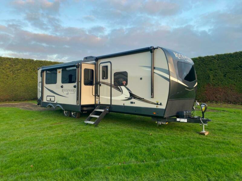 Rockwood 8336BH American Trailer Caravan Static 4 Slides Showmans 2