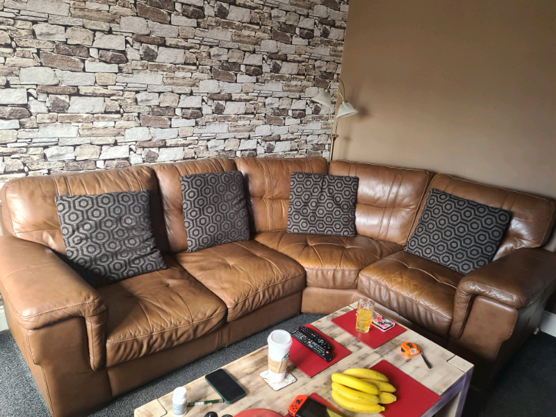 Leather Corner Sofa In Hull East Yorkshire Gumtree