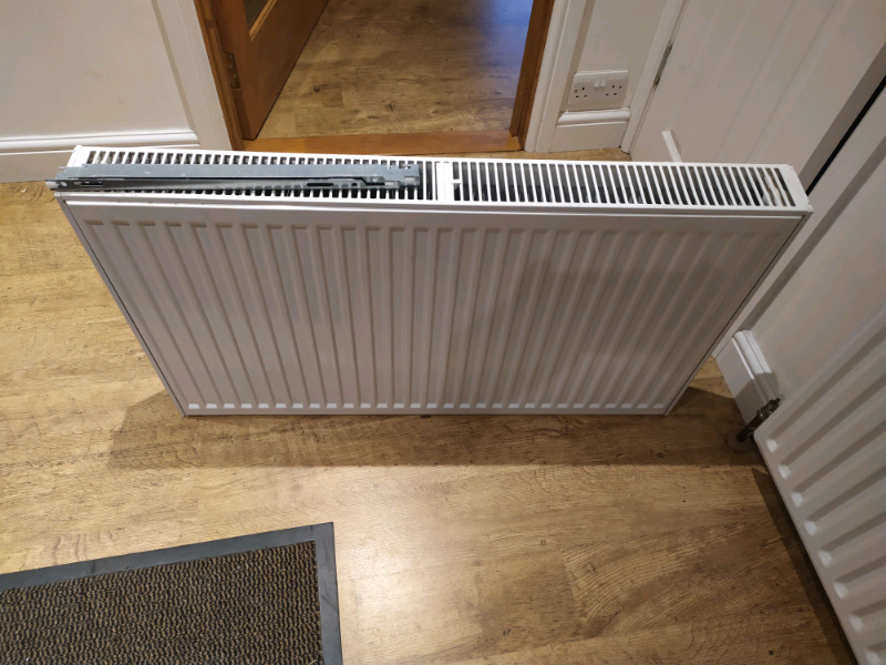 100cm x 10cm gas radiator in as new condition in Westhill