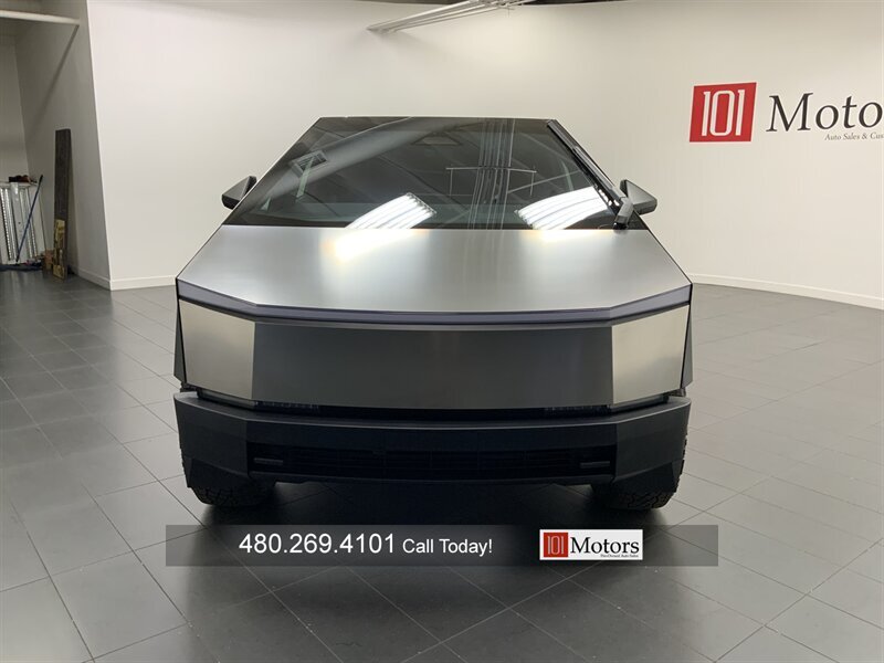 2024 Tesla Cybertruck All-wheel Drive - Used Tesla Cybertruck for sale