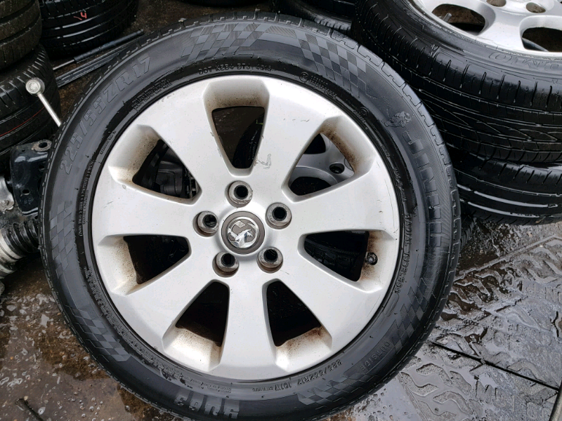 Vauxhall Insignia alloys wheels rims with tyres in Coventry, West