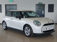 2024 MINI Cooper 135kW E Classic 41kWh 3dr Auto Hatchback Electric Automatic