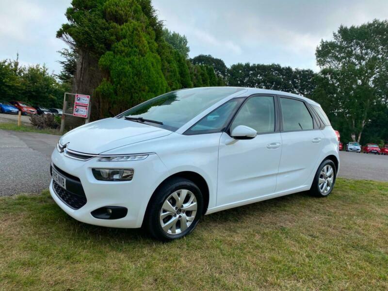 2015 Citroen C4 Picasso 1.6 HDi Diesel Manual White Family Car VTR+ 5