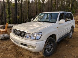 Лексус lx470 v8