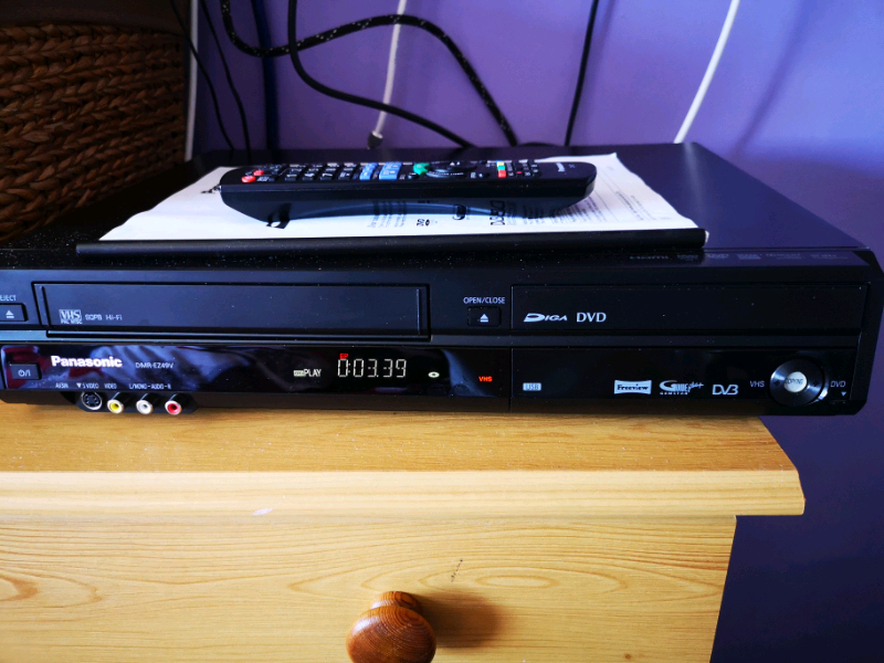 Panasonic combi recorder vhs/dvd Dmr-ez49 | in Stowmarket, Suffolk