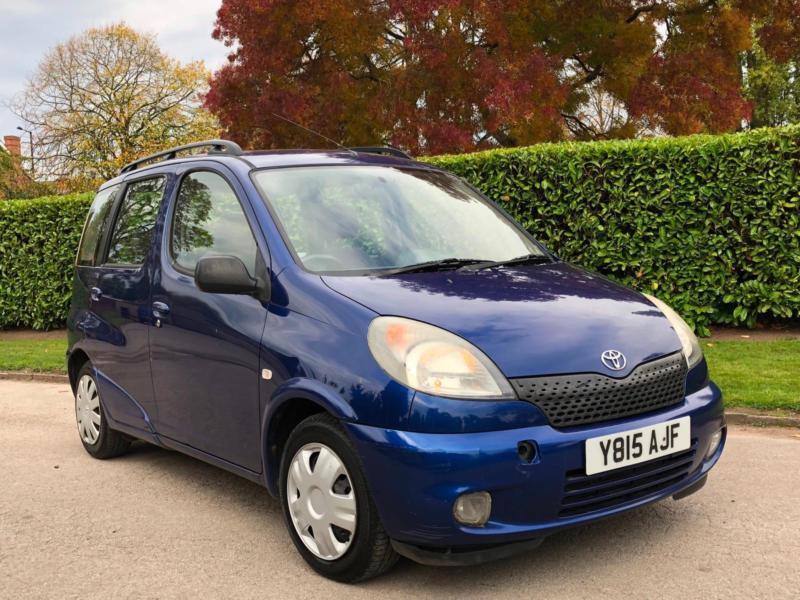 Toyota yaris 2001