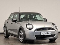 2025 MINI Cooper 1.5 C Classic 5dr Auto HATCHBACK PETROL Automatic