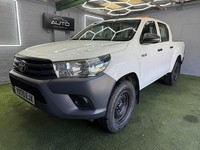2020 Toyota Hilux 2.4 D-4D Active Pickup Double Cab 4dr Diesel Manual 4WD Euro 6