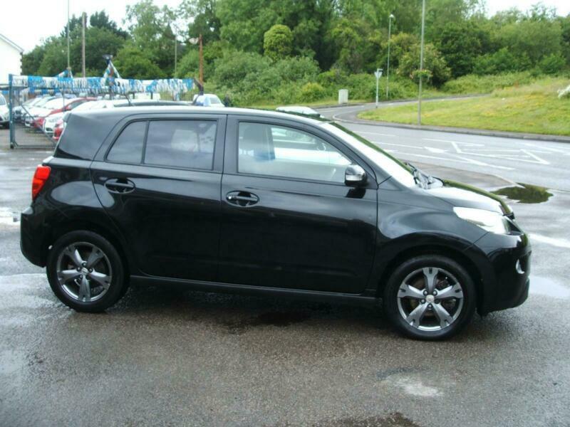 Toyota urban cruiser 2010