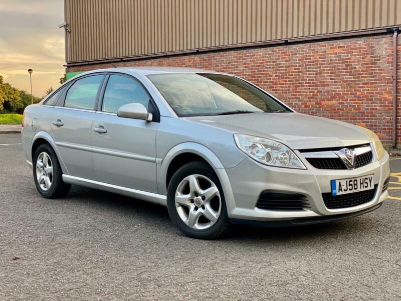 2009 Vauxhall Vectra 1.9 CDTi Exclusiv [150] 5dr HATCHBACK Diesel Manual in Slough, Berkshire