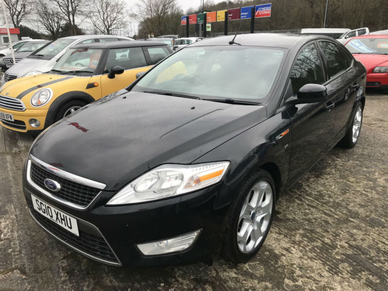 Black mondeo ford