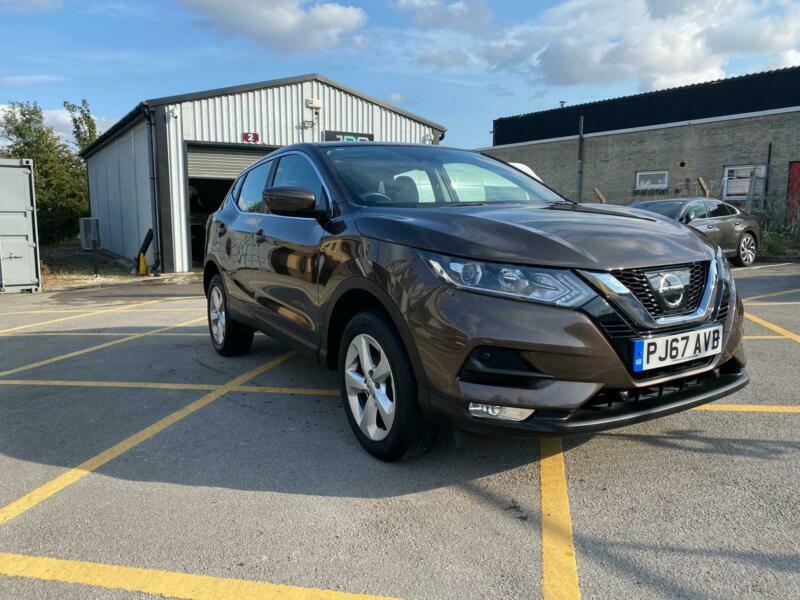 2017 Nissan Qashqai 1.2 DiGT Acenta 5dr HATCHBACK Petrol Manual in