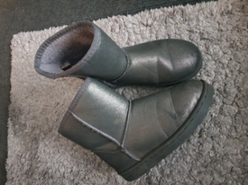 boys trainers size 9
