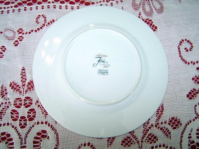 VTG Noritake SNOWFLAKE Gold Green Black Snowflakes 6 5/8