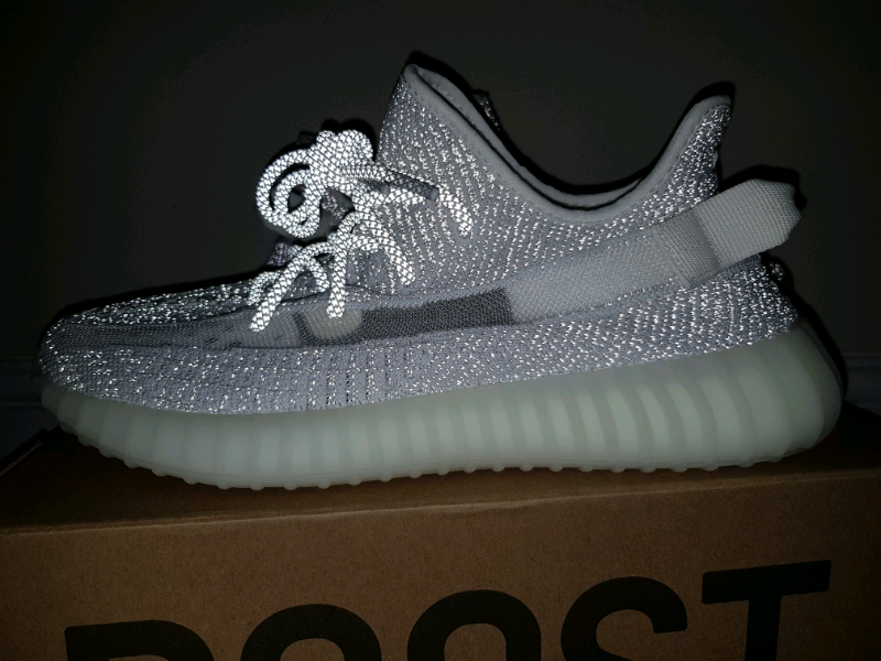 yeezy reflective et non reflective