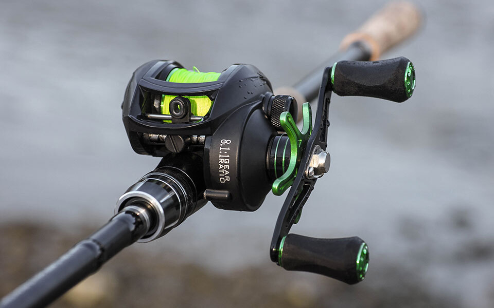 Best Baitcasting Reel BS2000 8.1:1 High Speed Spare Spool Fi