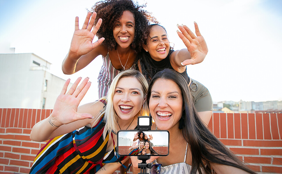 Wireless Selfie Stick Tripod Bluetooth For Samsung S24 S23 S22 S21 S20 S10 Ultra