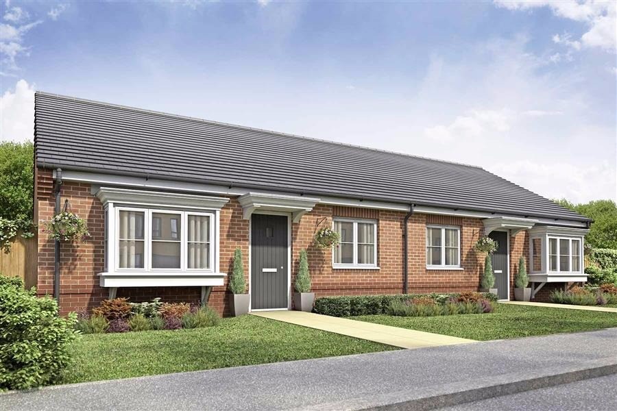 Two bedroom bungalow in Coppenhall, Crewe. Close to Shopping and