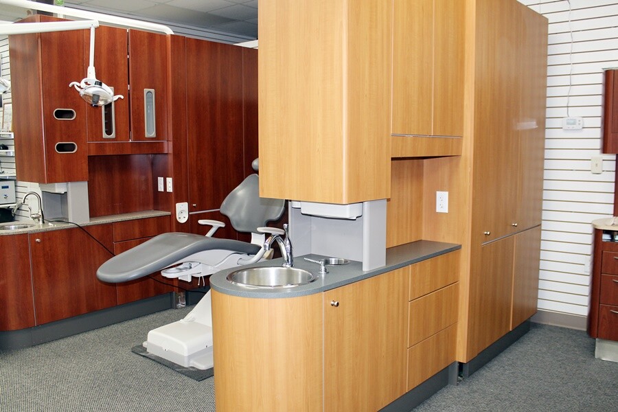 ADEC 5543 Center Island Console w/ XRay Pass Through & Privacy Doors