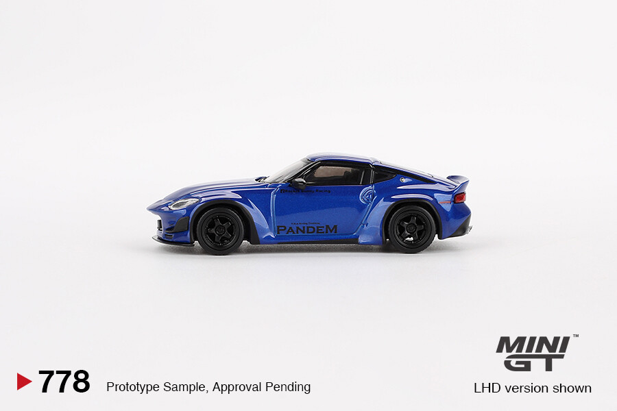 In Stock) Mini GT #778 1/64 Pandem Nissan Z Seiran Blue