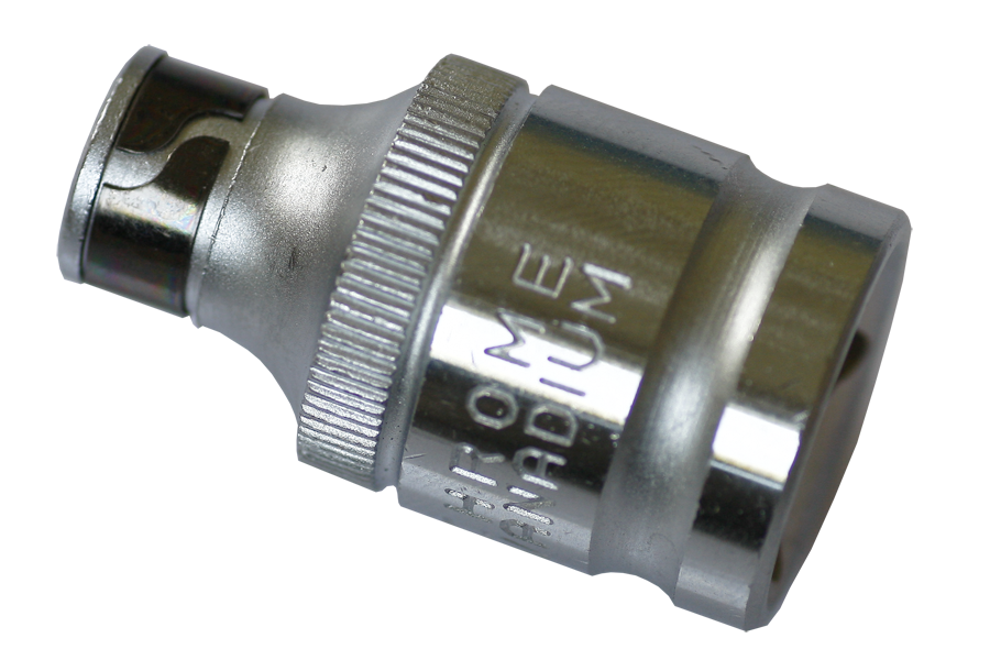 Adapter for sockets 1/2