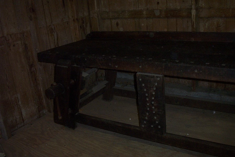 Antique Burl Walnut  Carpenter's and Joiner's Workbench Nice Style