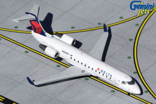 Delta Connection CRJ-200 N685BR Gemini Jets GJDAL2034 Scale 1:400 IN STOCK
