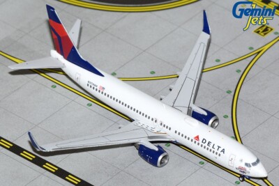 GEMINI JETS (GJDAL2101) DELTA ''BRAVES'' 737-800 1:400 SCALE DIECAST METAL MODEL