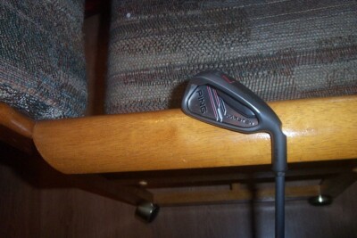 slightly used Ping karsten  7 Iron graphite regular flex Red dot RH