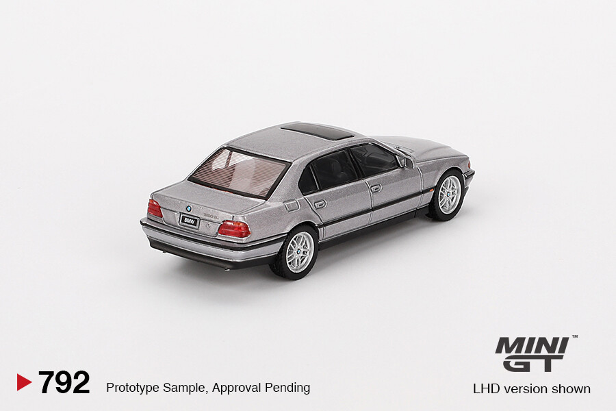 アクセサリー BMW MINI COLLECTORS MODEL BMW Mini Cooper Diecast 1:28 white incl. Button cells