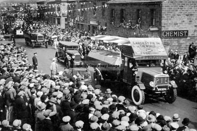 pt0356 - Denby Dale Pie on Lorry 1928 , Yorkshire - print 6x4