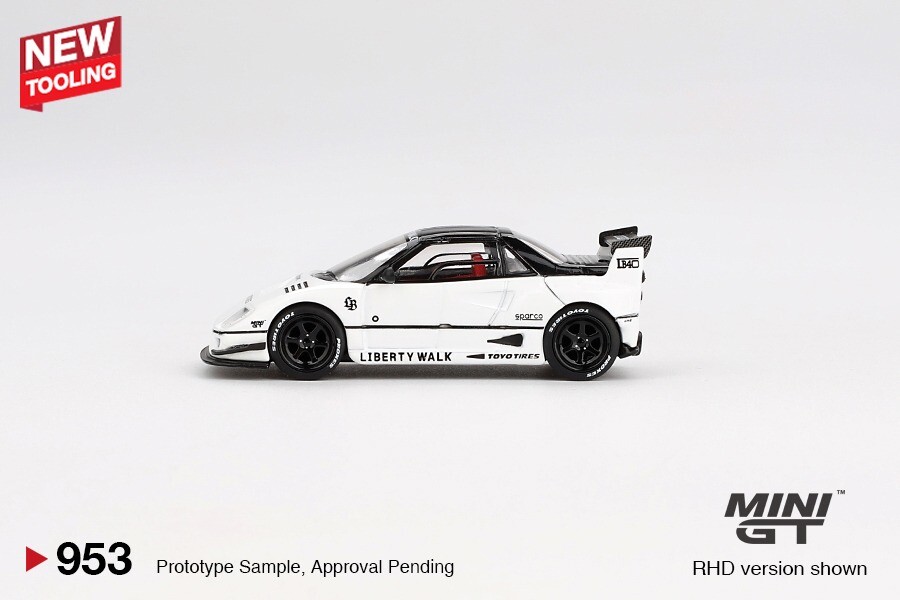 吉*麹様 MINI GT ルース品LIBERTY WALK GTRミニカー 3台 s-l1200.jpg