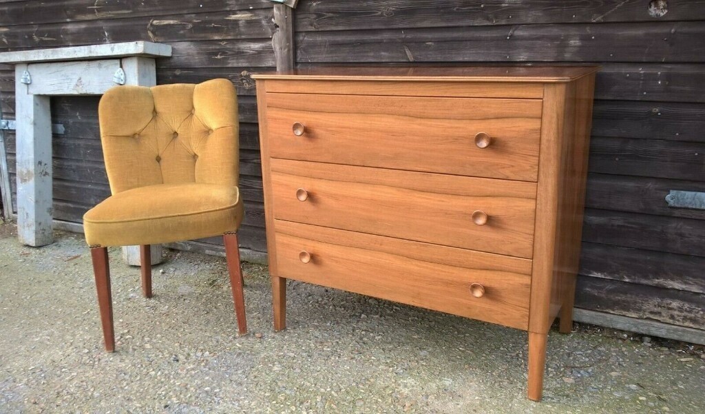 Ultra Rare Mid Century Gordon Russell Walnut Chest Of Drawers