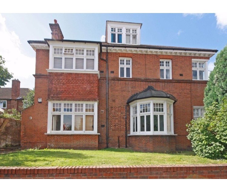 1 bedroom flat Surbiton, Zone 6 in Surbiton, London Gumtree