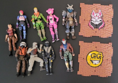 Fortnite Game Figures & Building Materials 4'' Figures Lot of 9 GG Smiley Jazware