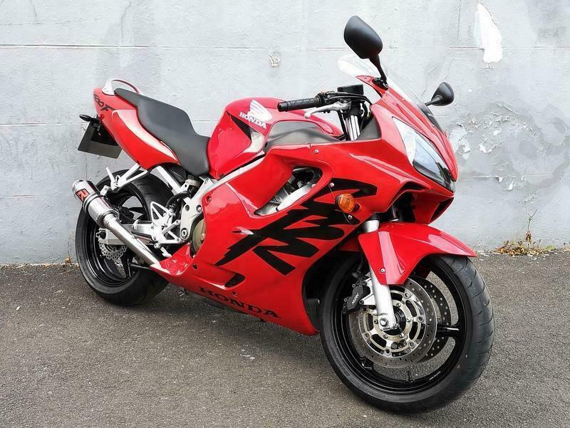 Honda cbr600f вес